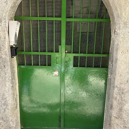 Nyaraló Stritstrit Nápoly